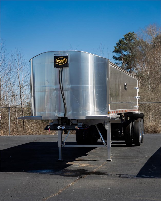2025 MAC TRAILER MFG WESTERN LIGHT WEIGHT | SH062853 - image 1 of 6