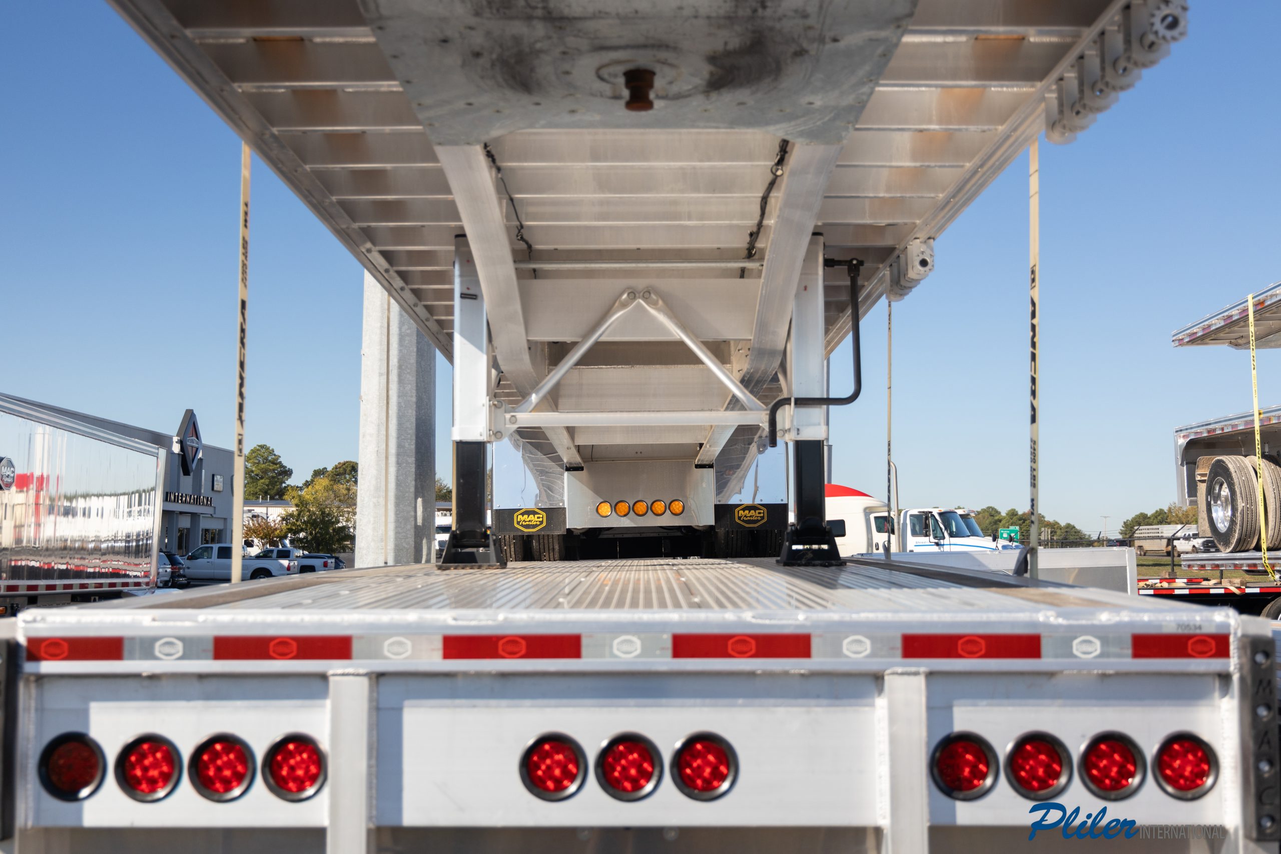2025 MAC TRAILER FLATBED | SH073555 - image 6 of 6