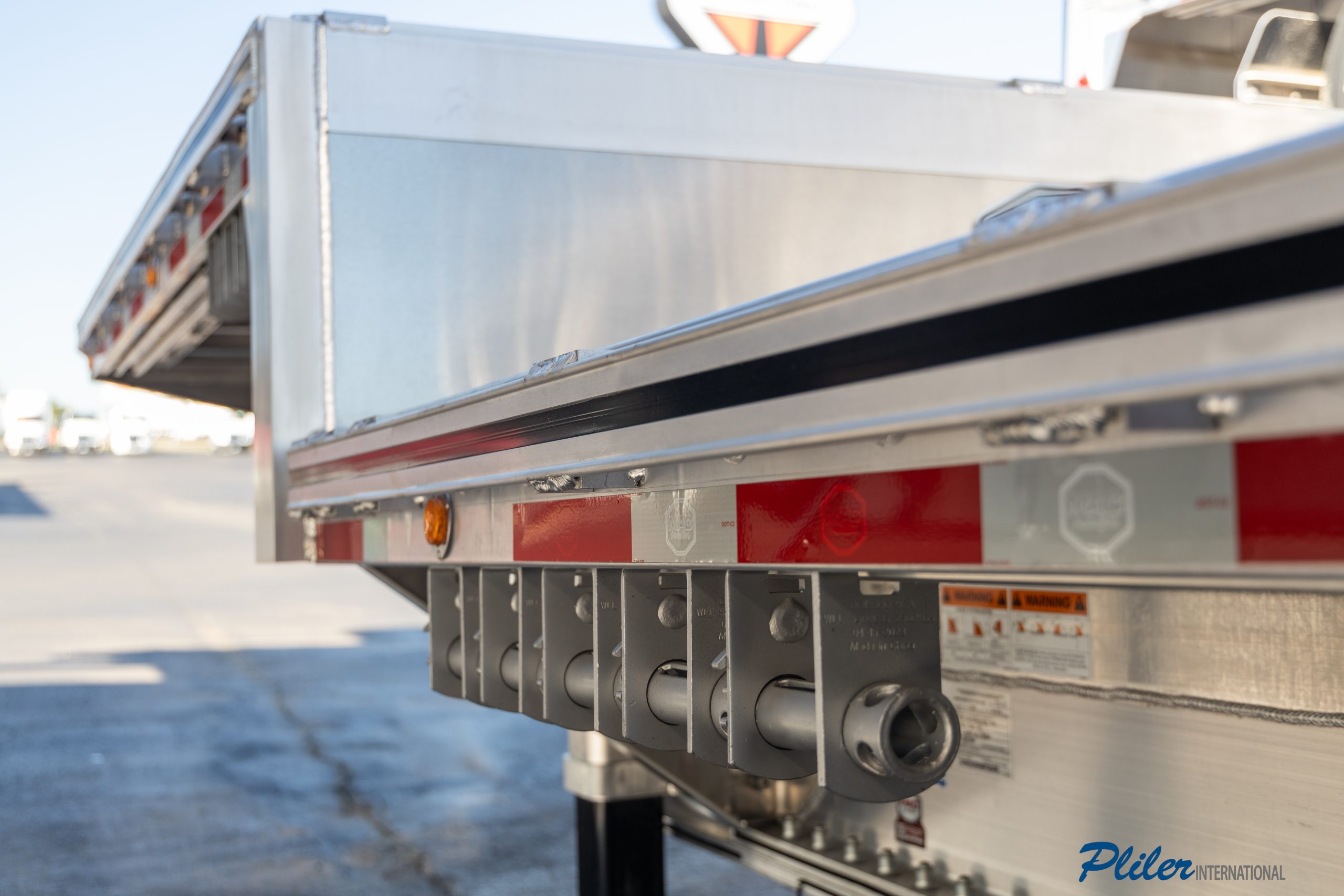 2025 MAC TRAILER MFG 53' | SA078538 - image 4 of 6