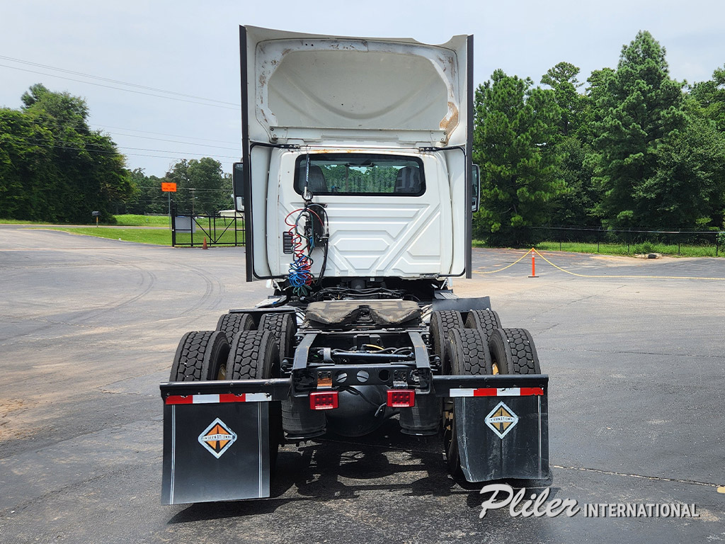 2017 INTERNATIONAL PROSTAR | HN189308 - image 4 of 6