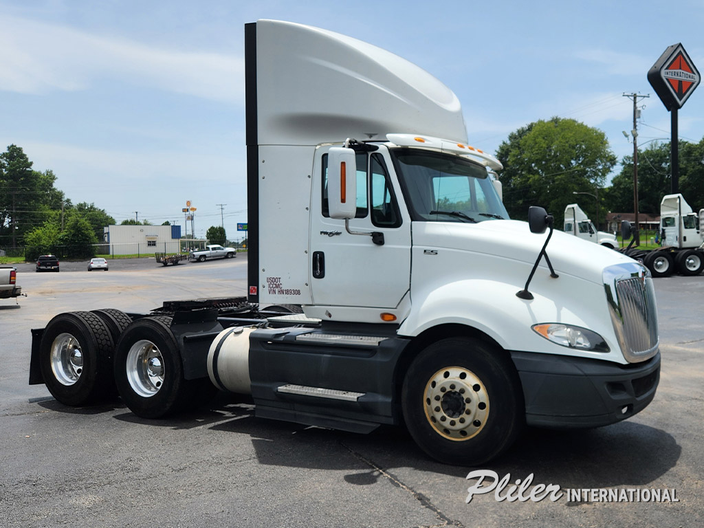 2017 INTERNATIONAL PROSTAR | HN189308 - image 6 of 6
