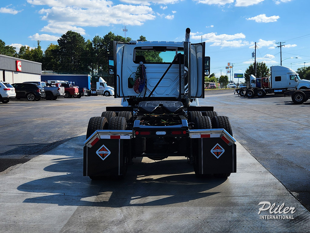 2025 INTERNATIONAL LT | SN298704 - image 6 of 6