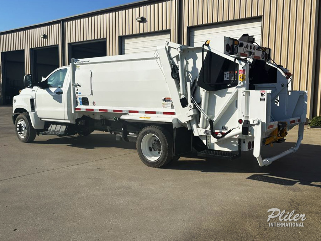 2023 INTERNATIONAL CV - Rear Loader Packer Garbage Truck (PH776937) - image 6 of 6