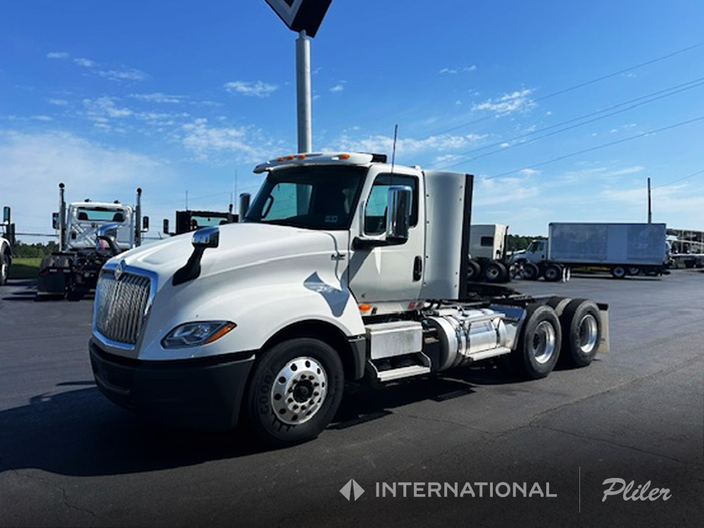 2019 INTERNATIONAL LT | KN527639 - image 1 of 6