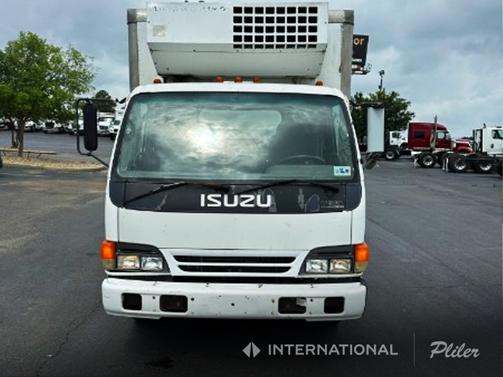 2002 ISUZU NPR HD - Reefer Box Truck | 27003197 - image 2 of 6