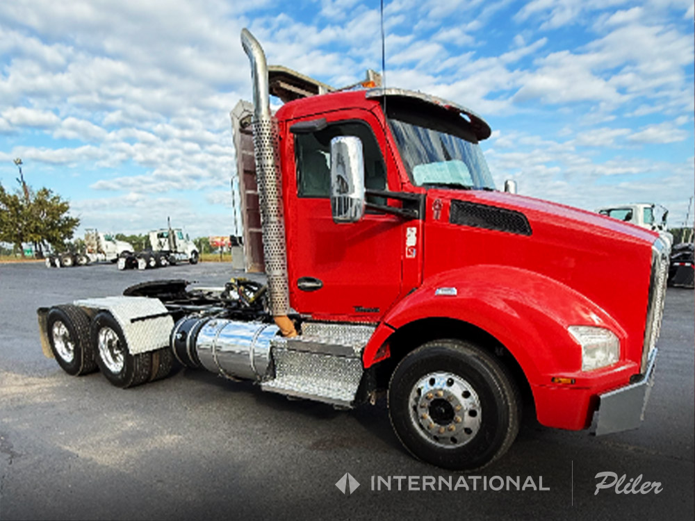 2018 KENWORTH T880 | JJ213711 2018 KENWORTH T880 | JJ213711 - image 4 of 6