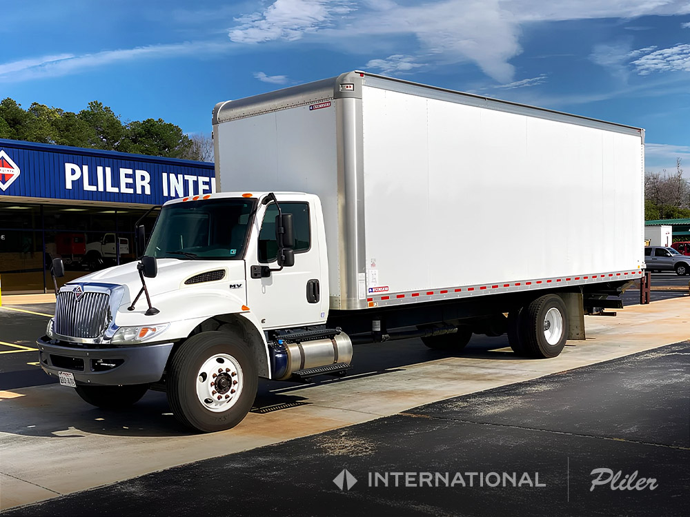 2021 INTERNATIONAL MV - Box Truck | ML494967 2021 INTERNATIONAL MV - Box Truck | ML494967 - image 1 of 6