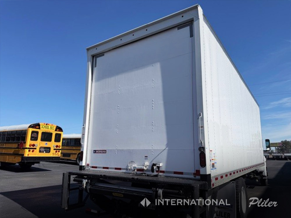 2023 INTERNATIONAL MV - Box Truck | PS123242 2023 INTERNATIONAL MV - Box Truck | PS123242 - image 4 of 6