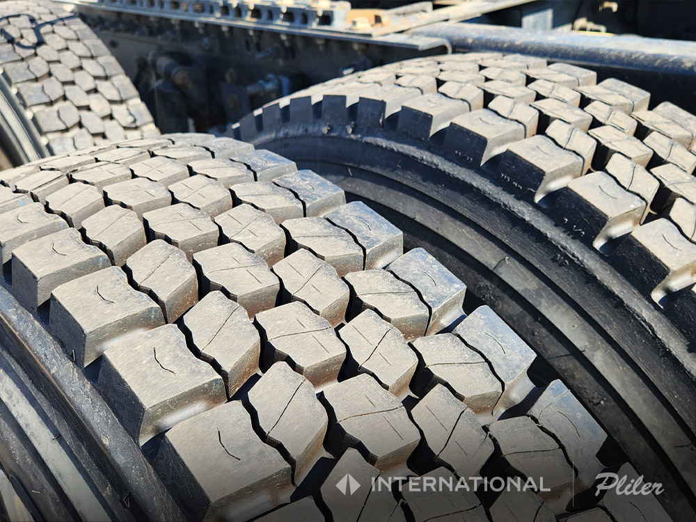 2019-INTERNATIONAL-LT-(KL179068)-9 2019-INTERNATIONAL-LT-(KL179068)-9