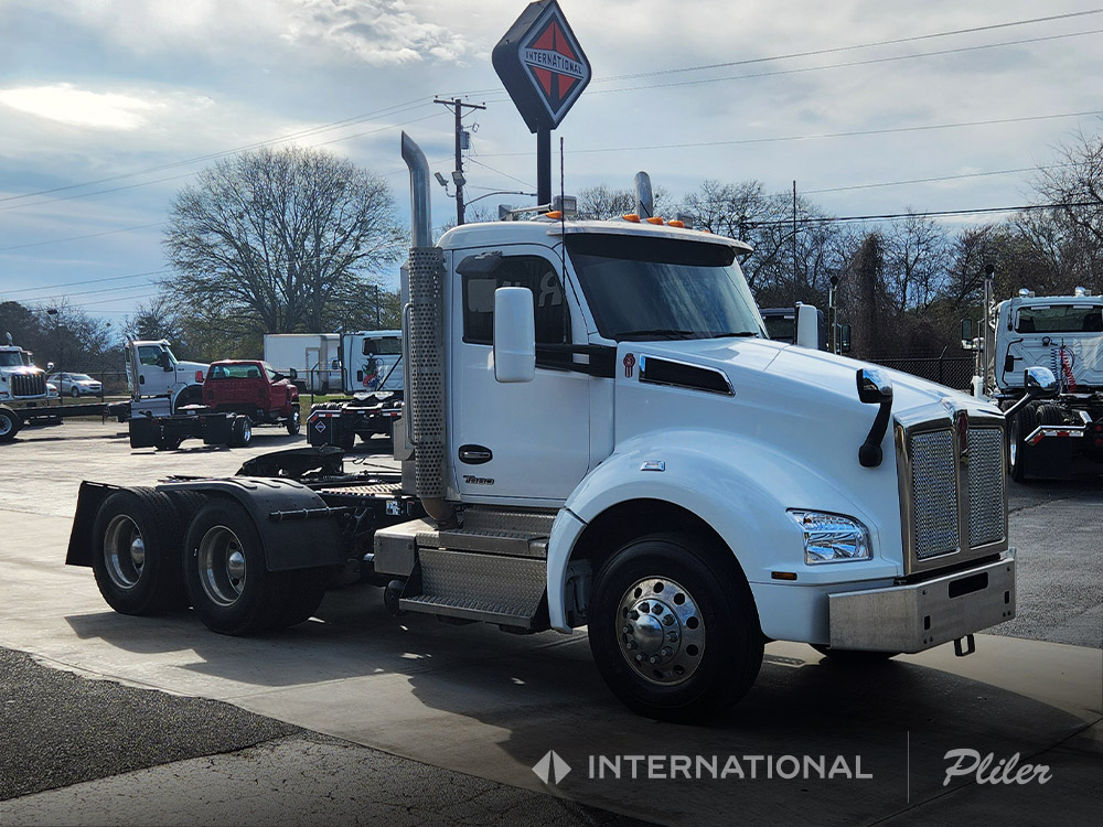 2023 KENWORTH T880 | PF266353 2023 KENWORTH T880 | PF266353 - image 3 of 6