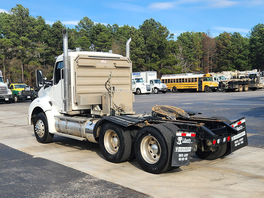 2023-KENWORTH-T880-(PF266353)-7 2023-KENWORTH-T880-(PF266353)-7