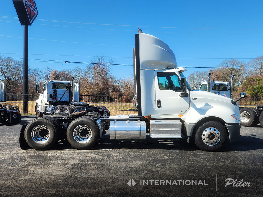 2018 INTERNATIONAL LT | JN480661 2018 INTERNATIONAL LT | JN480661 - image 4 of 6