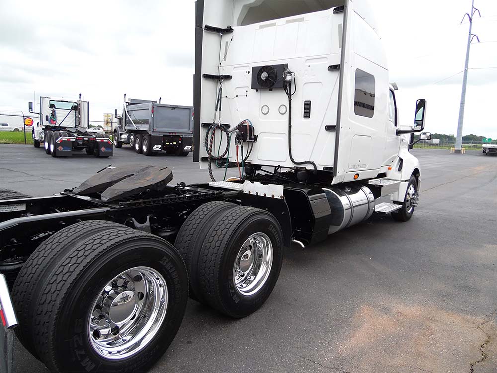 2020 INTERNATIONAL LT Sleeper | LN868773 2020 INTERNATIONAL LT Sleeper | LN868773 - image 4 of 6