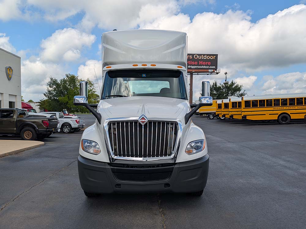 2019 INTERNATIONAL LT | KN527641 2019 INTERNATIONAL LT | KN527641 - image 2 of 6
