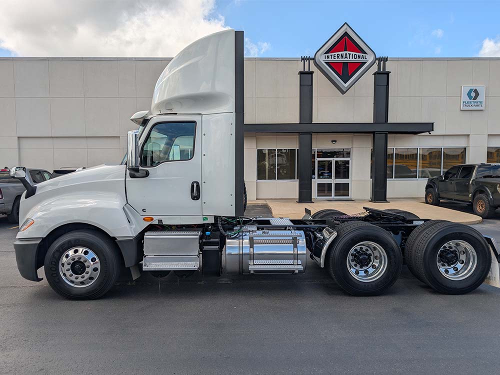 2019 INTERNATIONAL LT (KN527641)_0007_PXL_20260609_154134994 2019 INTERNATIONAL LT (KN527641)_0007_PXL_20260609_154134994
