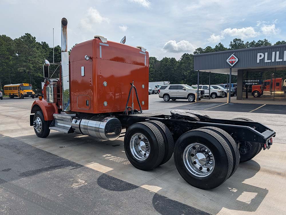2019 KENWORTH W900 (KJ946690)_0006_PXL_20260626_144430032 2019 KENWORTH W900 (KJ946690)_0006_PXL_20260626_144430032