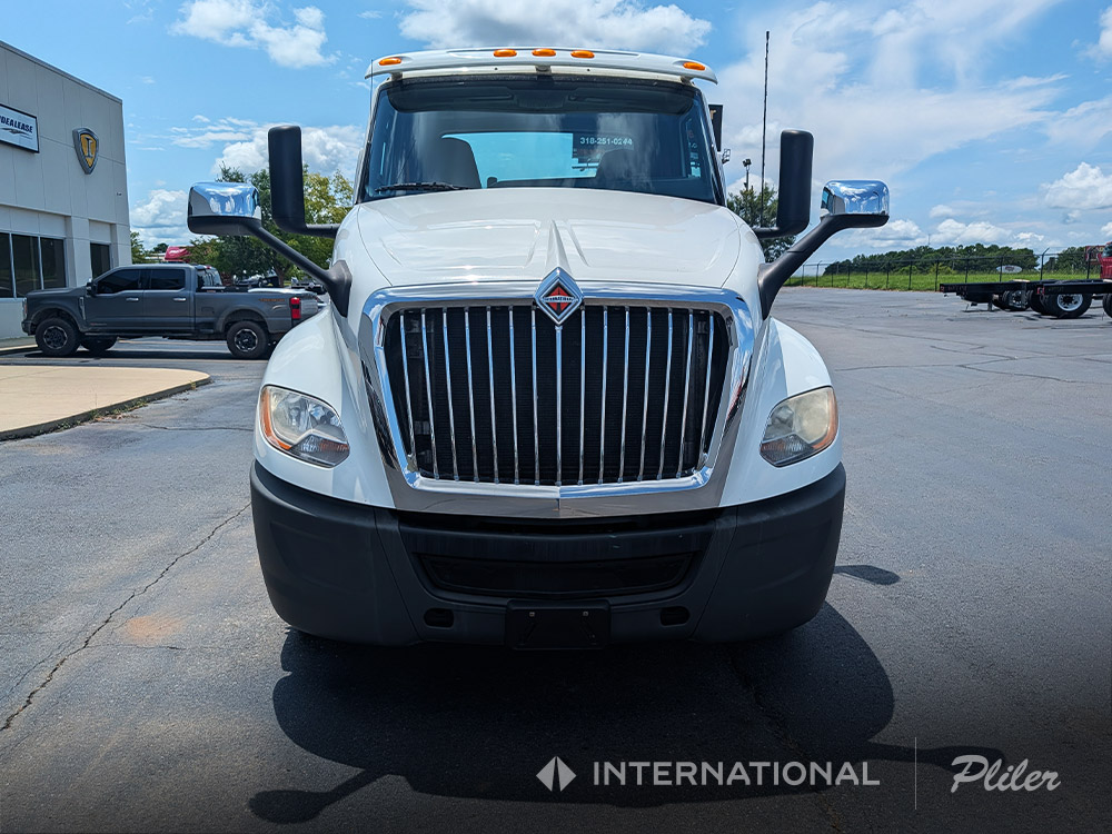 2019 INTERNATIONAL LT | KL125500 2019 INTERNATIONAL LT | KL125500 - image 2 of 6