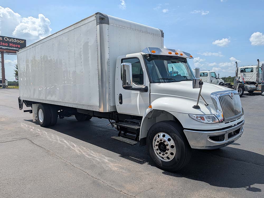 2020 INTERNATIONAL MV - Box Truck | LL421755 2020 INTERNATIONAL MV - Box Truck | LL421755 - image 3 of 6